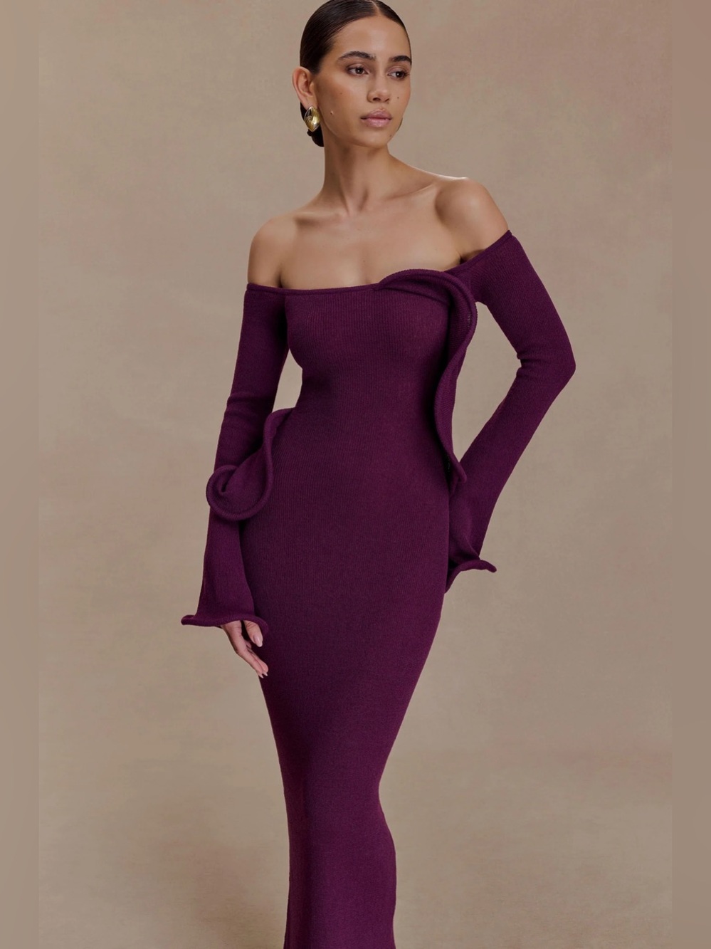 Meshki sandrine Plum Off-Shoulder Sculpted Knit Maxi Dress